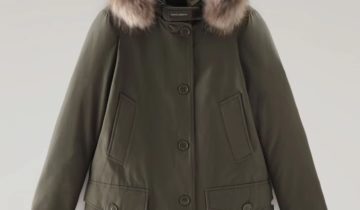 PARKA  COLOR VERDE WOOLRICH