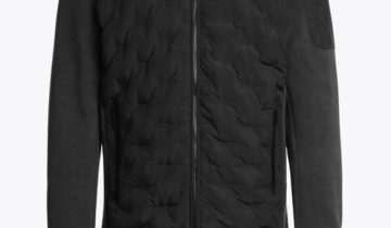 CAZADORA  COLOR NEGRO PARAJUMPERS