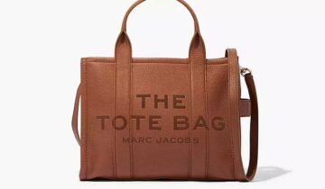 The
Leather Medium Tote Bag MARC JACOBS