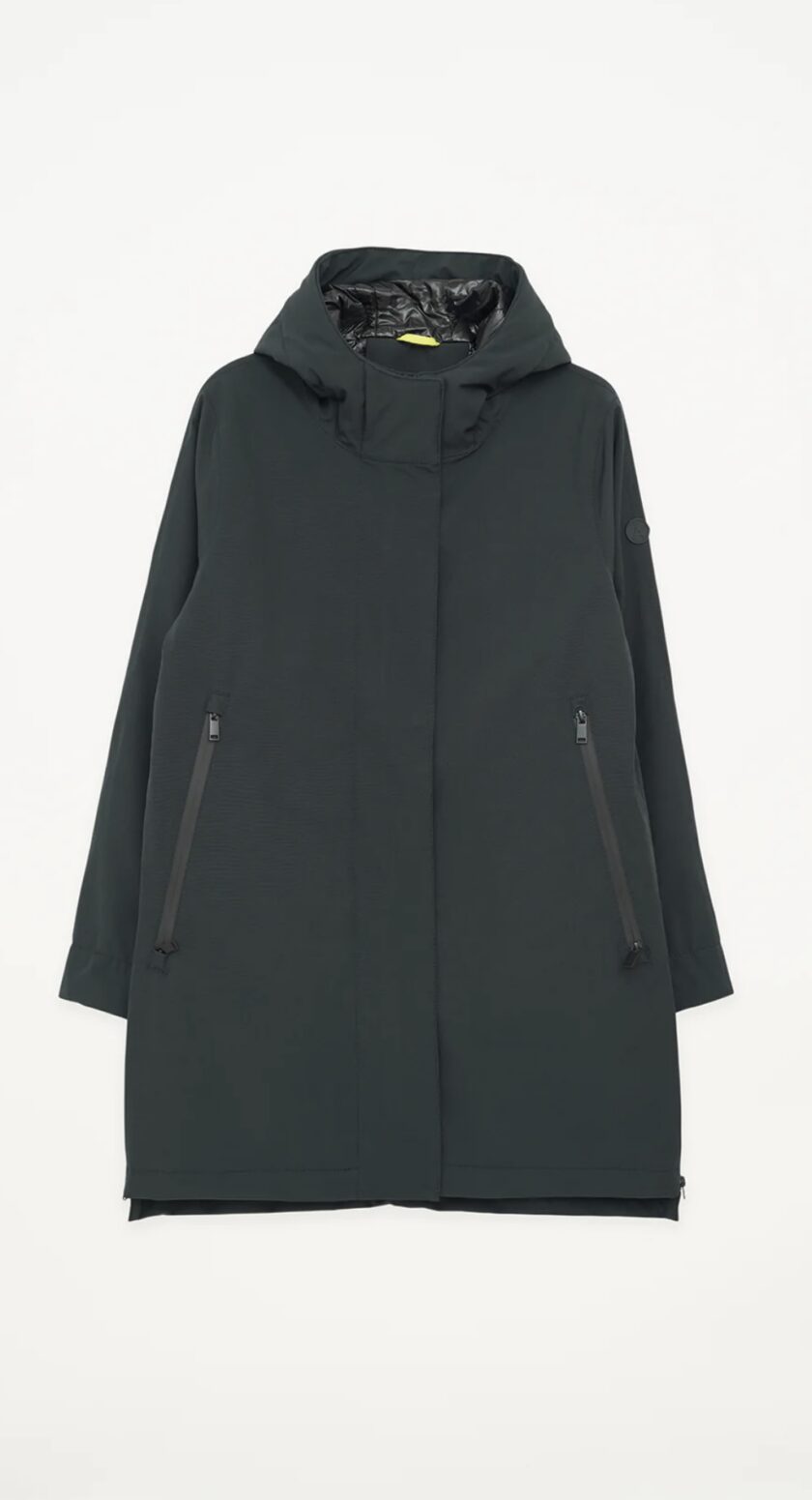 PARKA  COLOR NEGRO TANTÄ